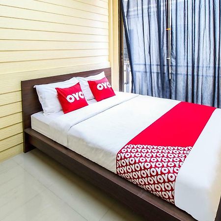 Babo House Bangkok Hotel Bagian luar foto