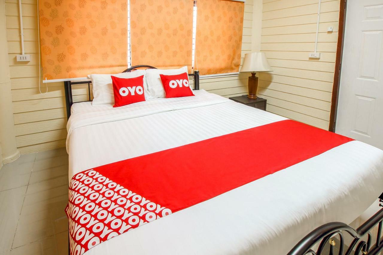 Babo House Bangkok Hotel Bagian luar foto