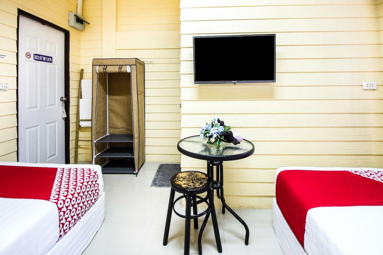 Babo House Bangkok Hotel Bagian luar foto