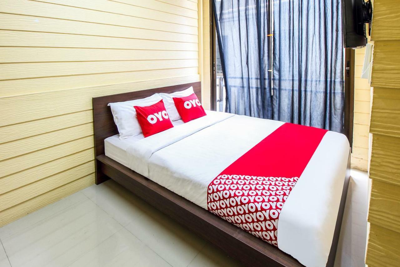 Babo House Bangkok Hotel Bagian luar foto