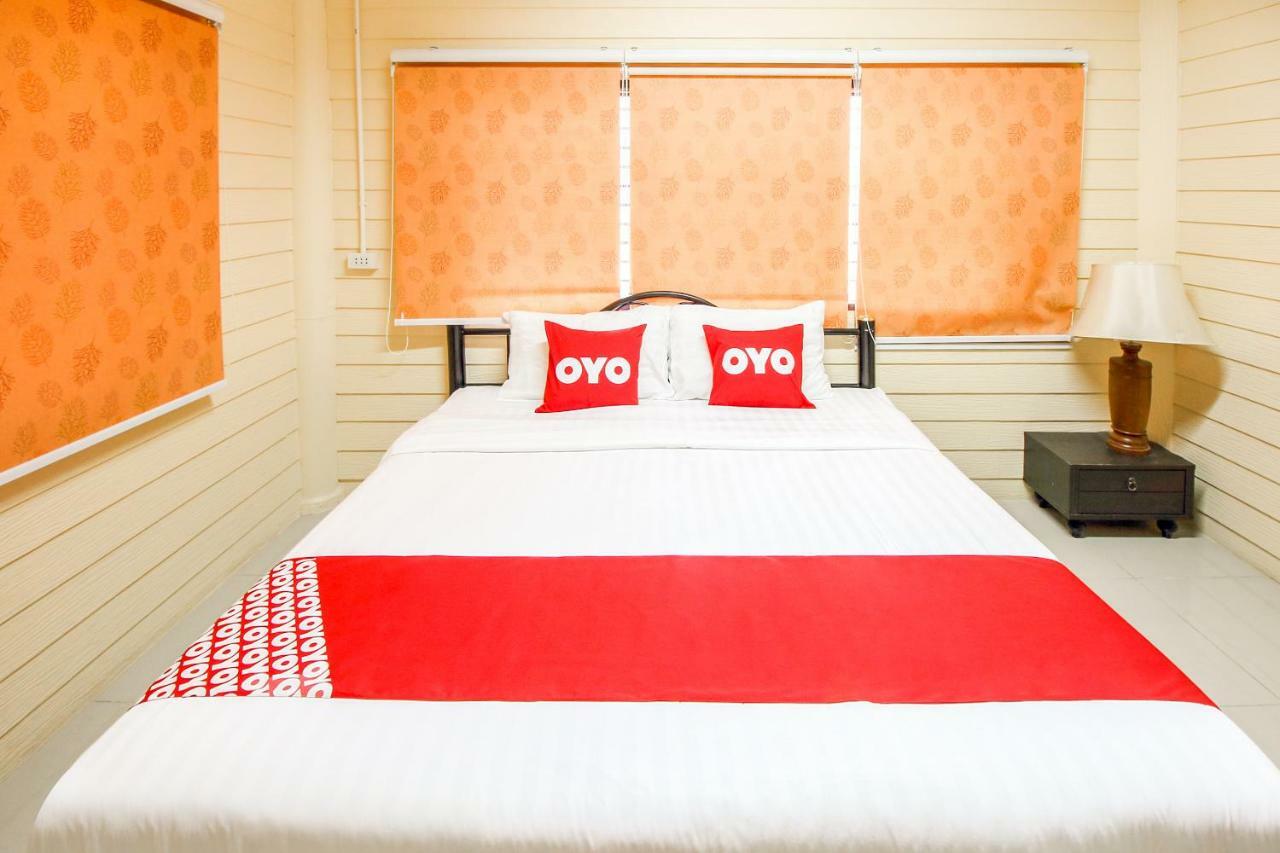 Babo House Bangkok Hotel Bagian luar foto